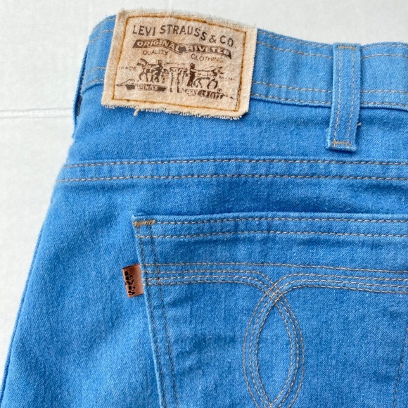 levi's action jeans